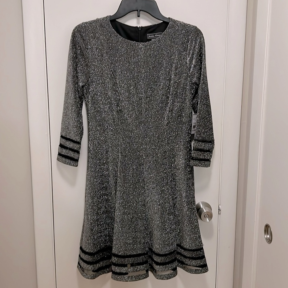 NWT Shiny Silver Evening Dress with Mesh Accents 🪩✨